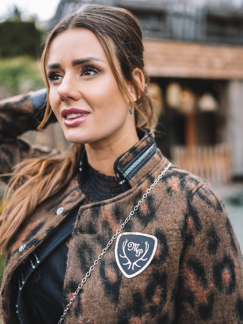 Mantel "Panthera Bow"