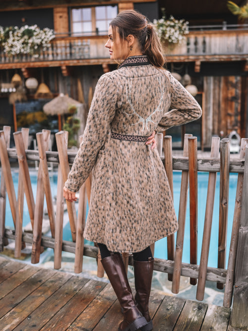 Mantel „Wild Charm“