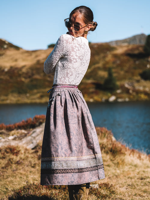 Spitzentop „Bergblume“