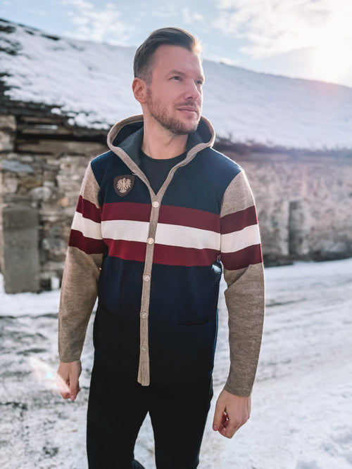 Strickjacke "Iconic Alpine"