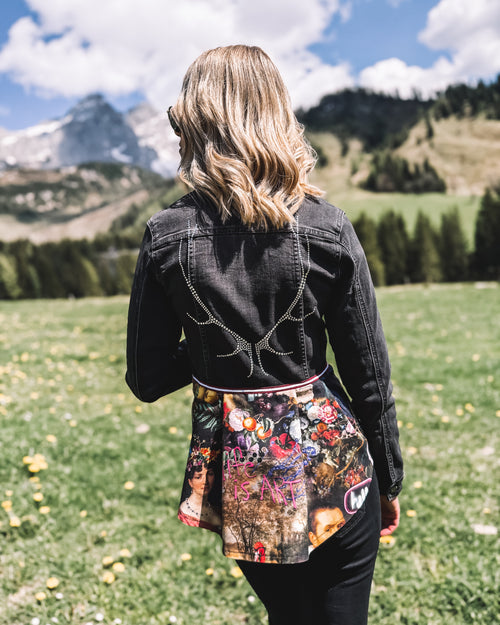 Jeansjacke „Alpenrebellin“