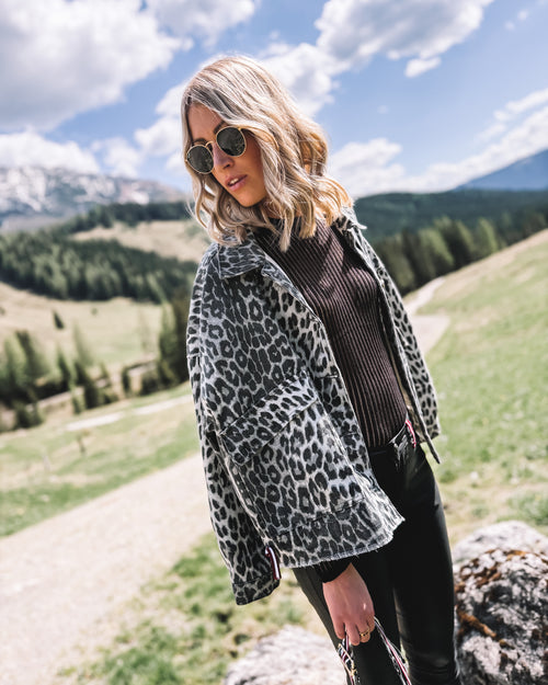 Oversized Jeansjacke „Alpine Leo Glimmer“ grau