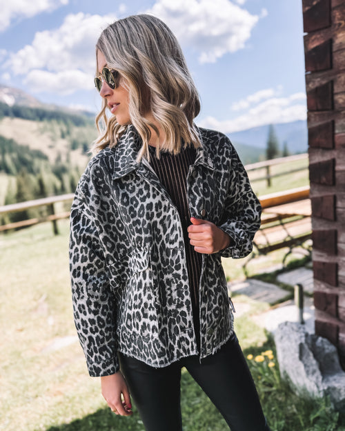 Oversized Jeansjacke „Alpine Leo Glimmer“ grau