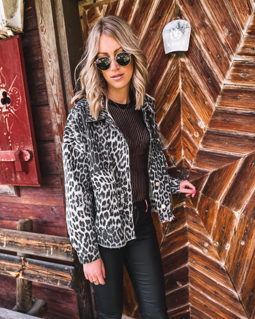 Oversized Jeansjacke „Alpine Leo Glimmer“ grau
